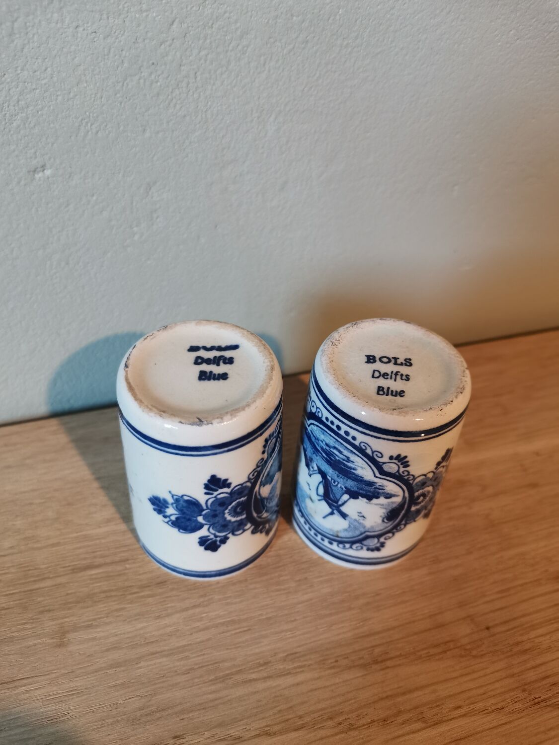 Set of 2 vintage Delft Blue Bowls ceramic glasses