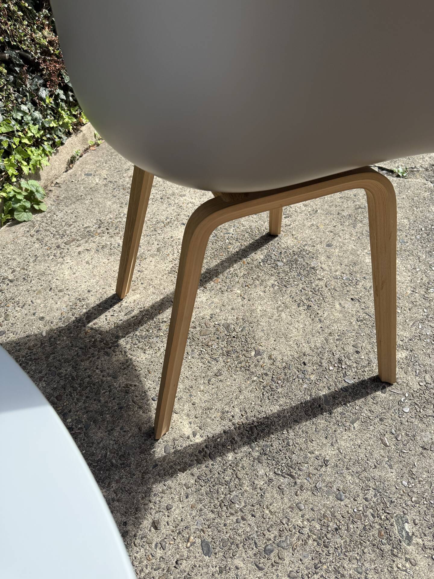 Chaises Hay AC22 lot de 2