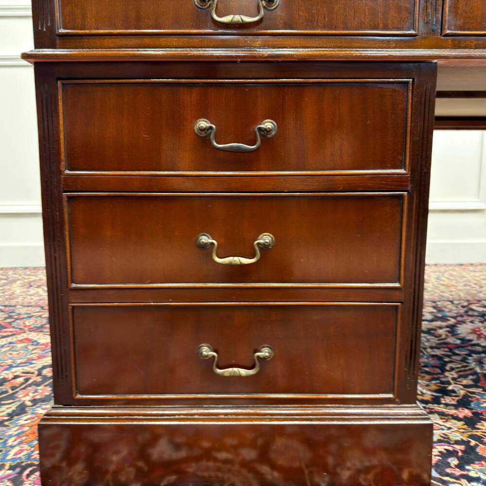 Très grand classique anglais Partnerdesk