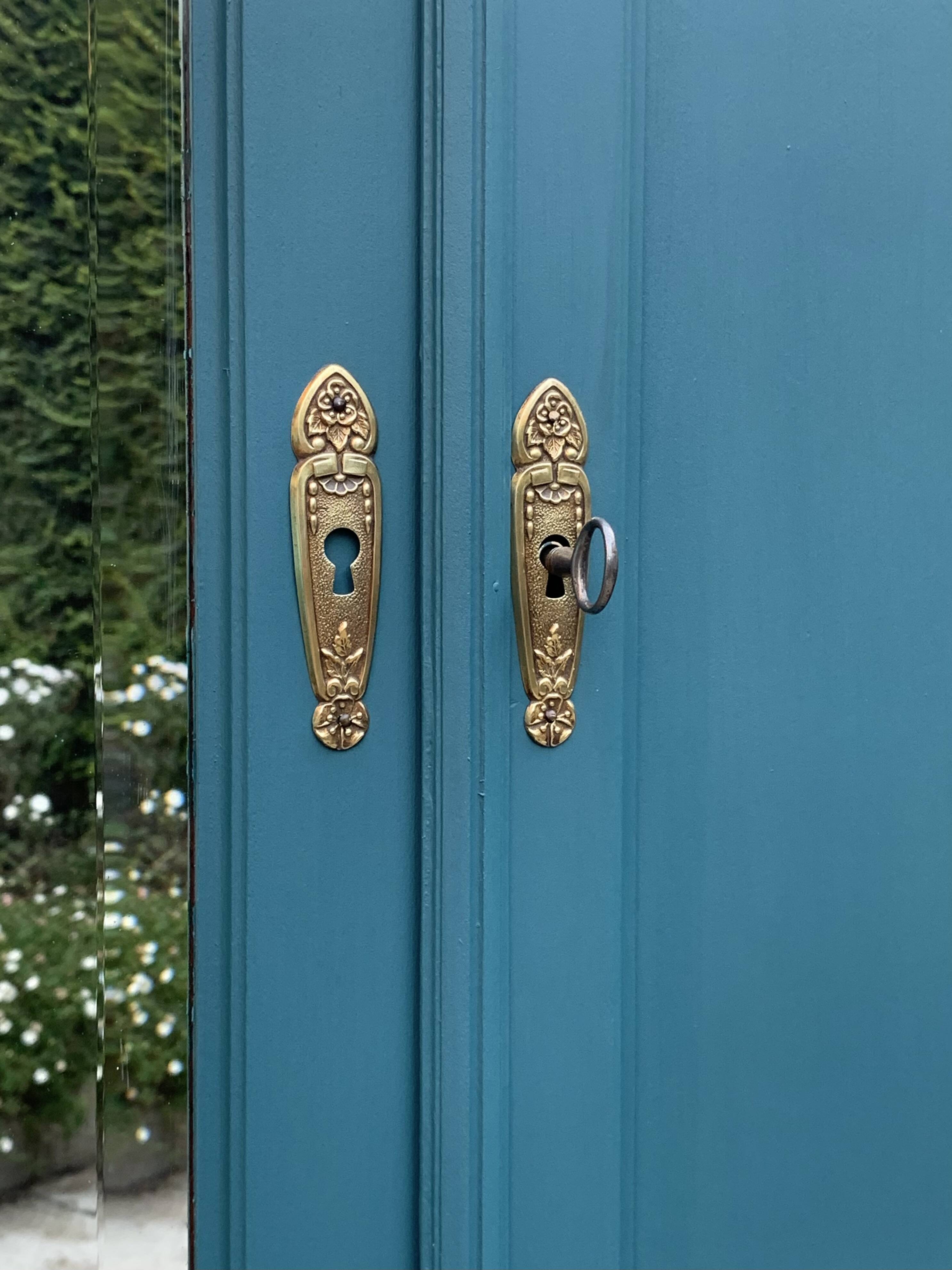 Parisian Art Deco hotel armoire