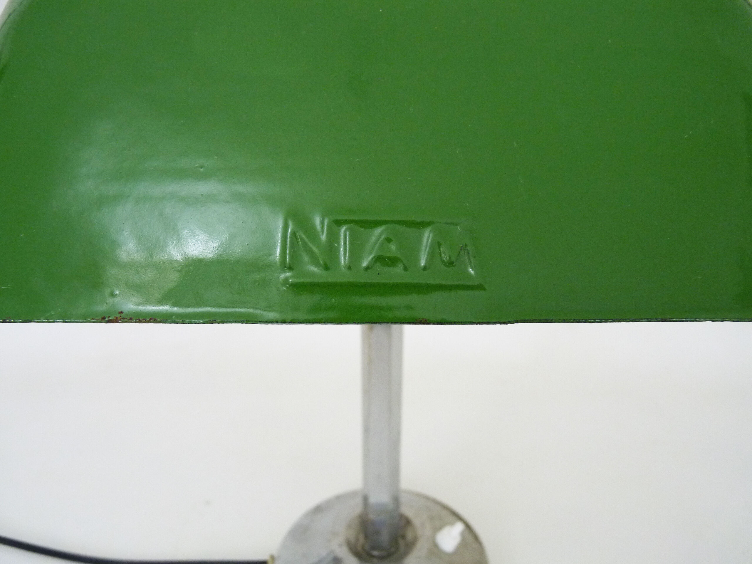 NIAM desk lamp with articulated head, dark green color and chrome. Art Deco