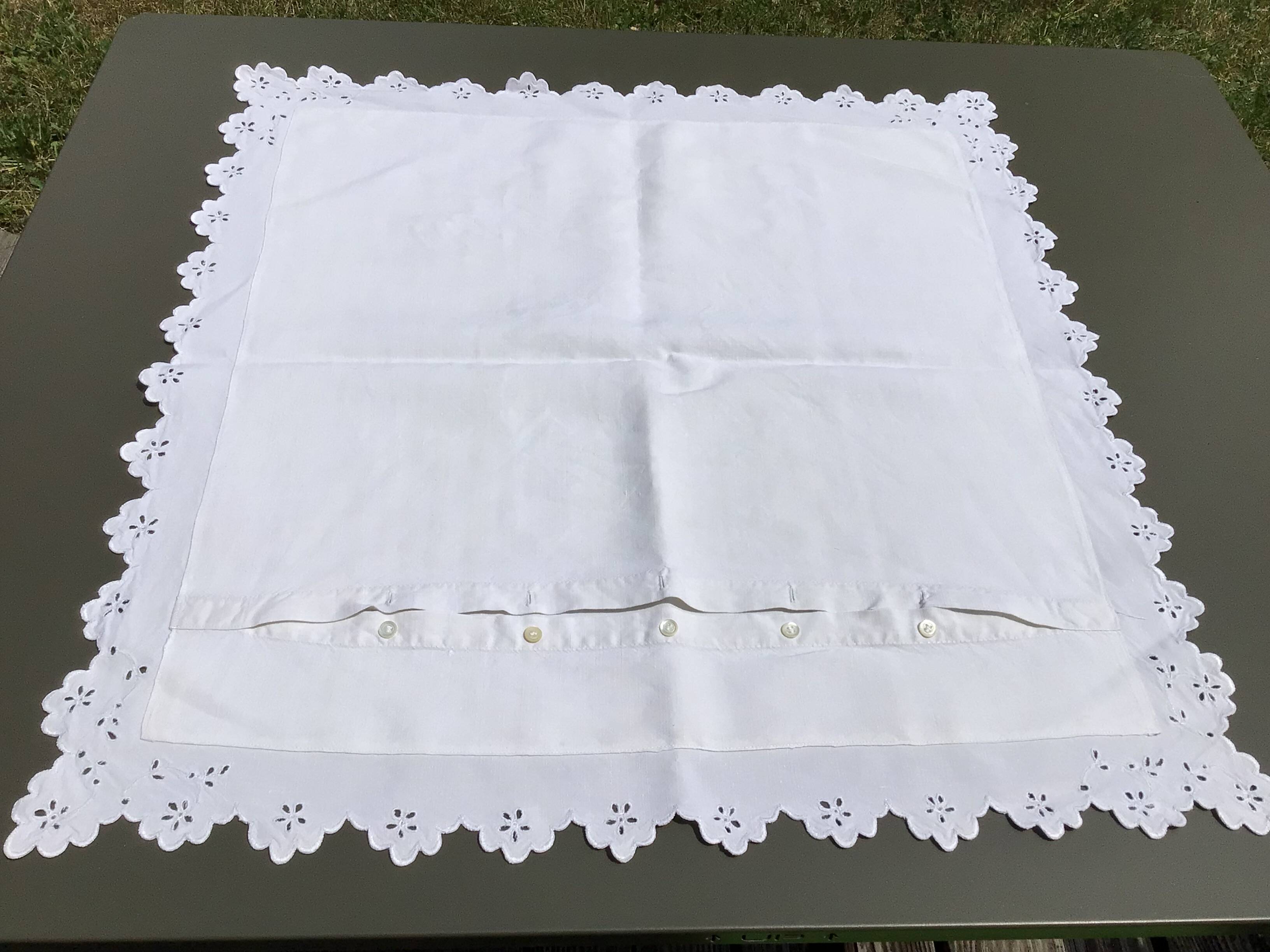 FM embroidered linen pillowcase English embroidery