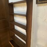 Hanging shelf for dishes