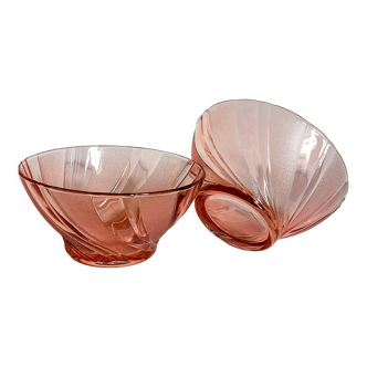 Duo of vintage pink glass bowls vereco