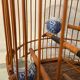 Ancienne cage à oiseaux en bois et rotin