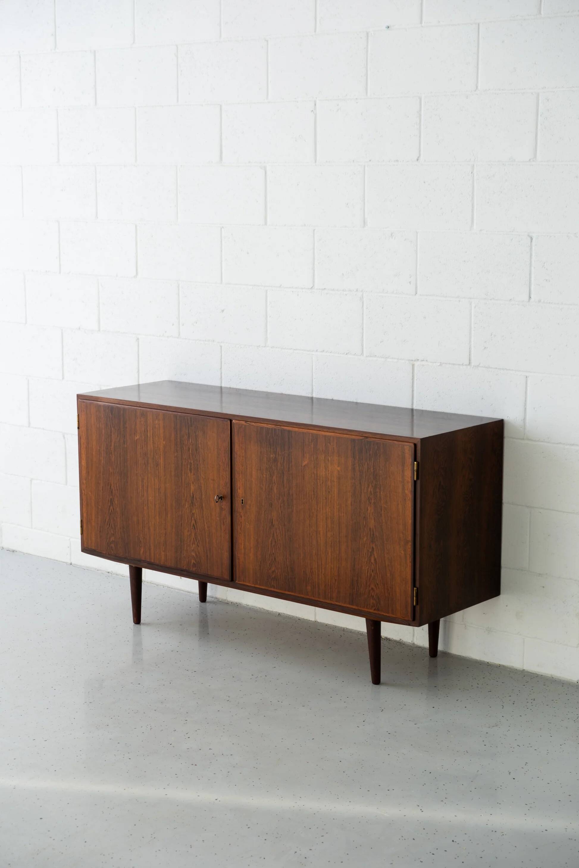 Danish rosewood sideboard by Poul Hundevad