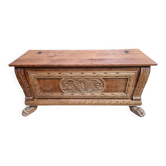 Coffre en bois pattes de lion