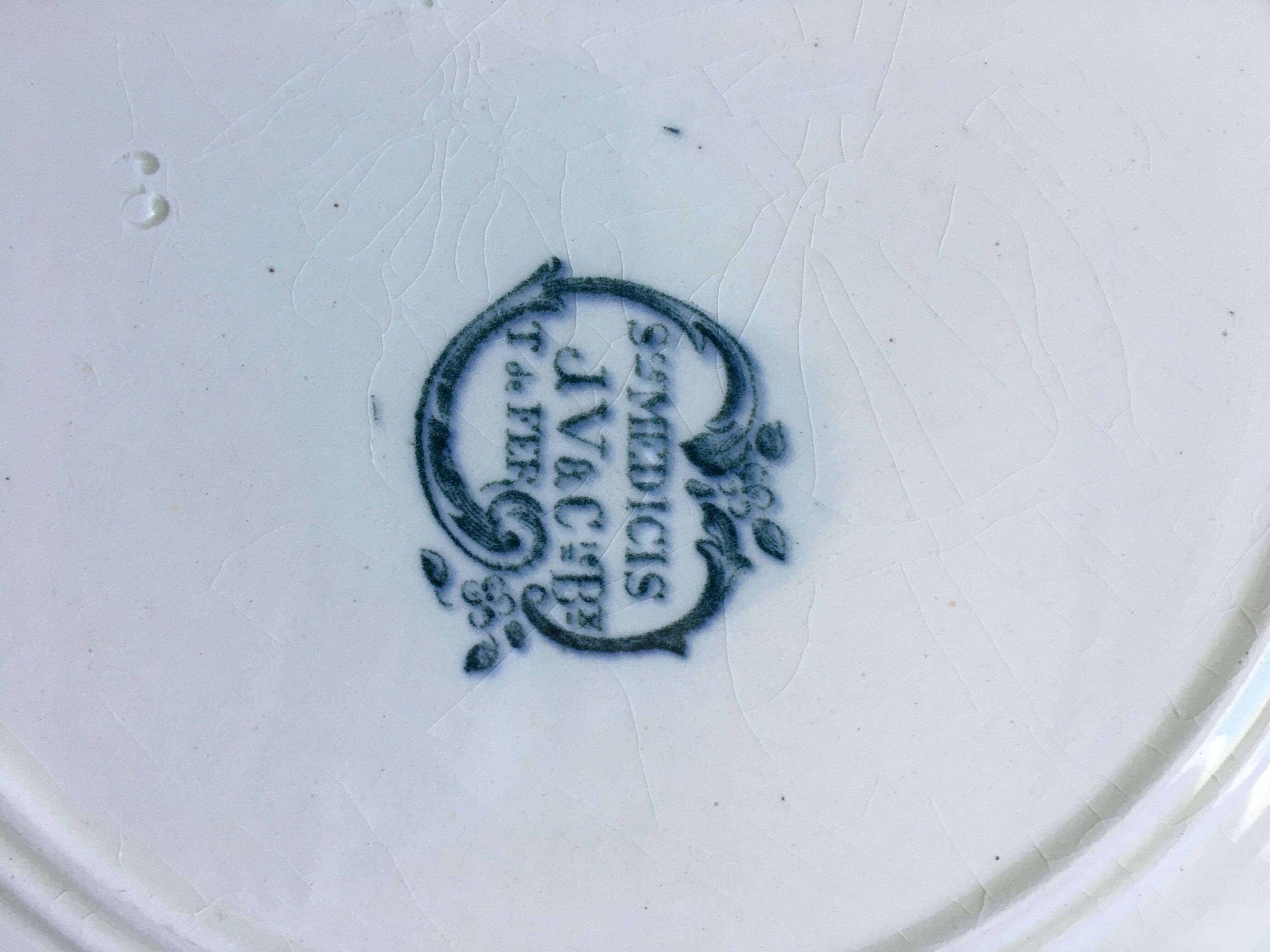 6 beautiful dessert plates Terre de fer Jules old man