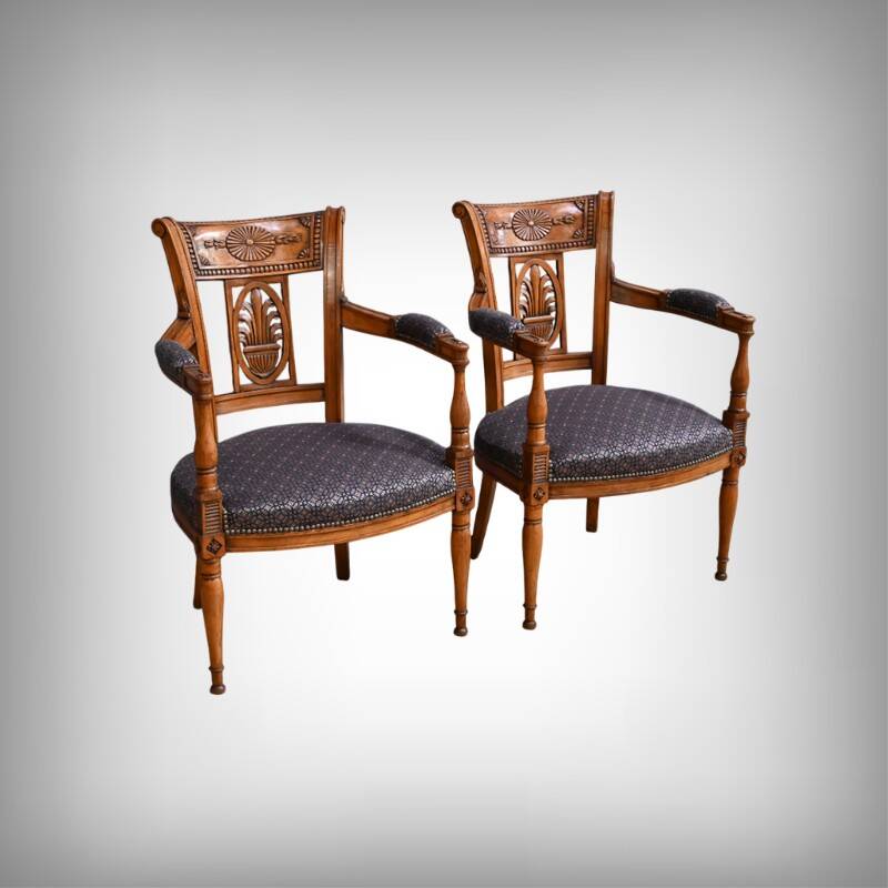 Paire de Fauteuils en Hêtre teinté – Début XXe