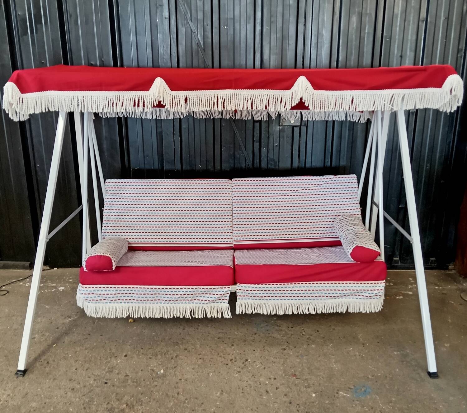 Vintage garden swing