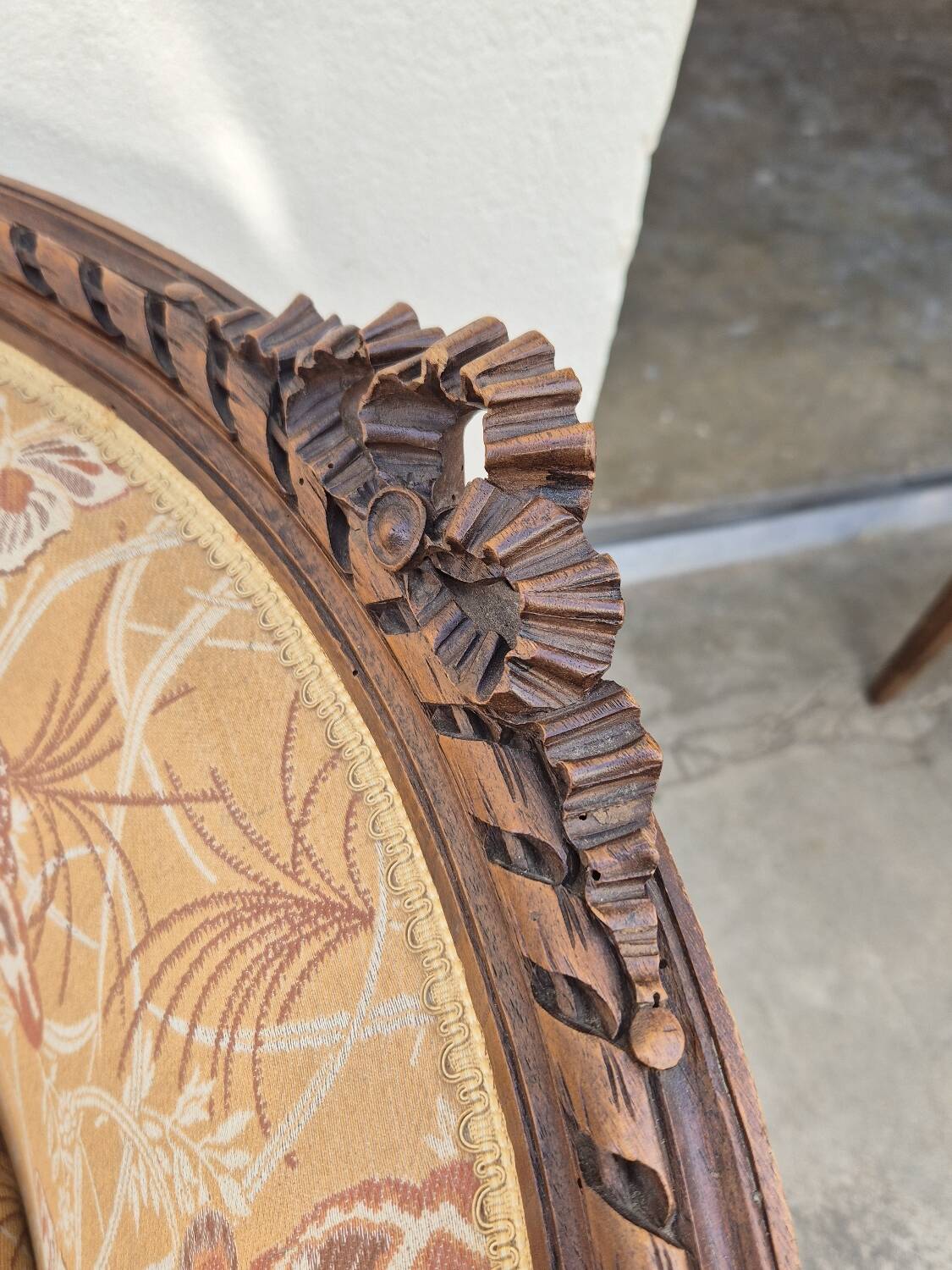 Chaise longue decorated with butterflies in Louis XVI style from the Napoleon III period