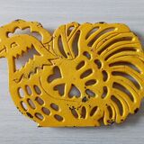 Metal trivet