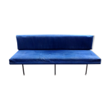 Bench seat by Florence Knoll model 32 edited by Knoll International