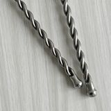 Twisted metal salad servers