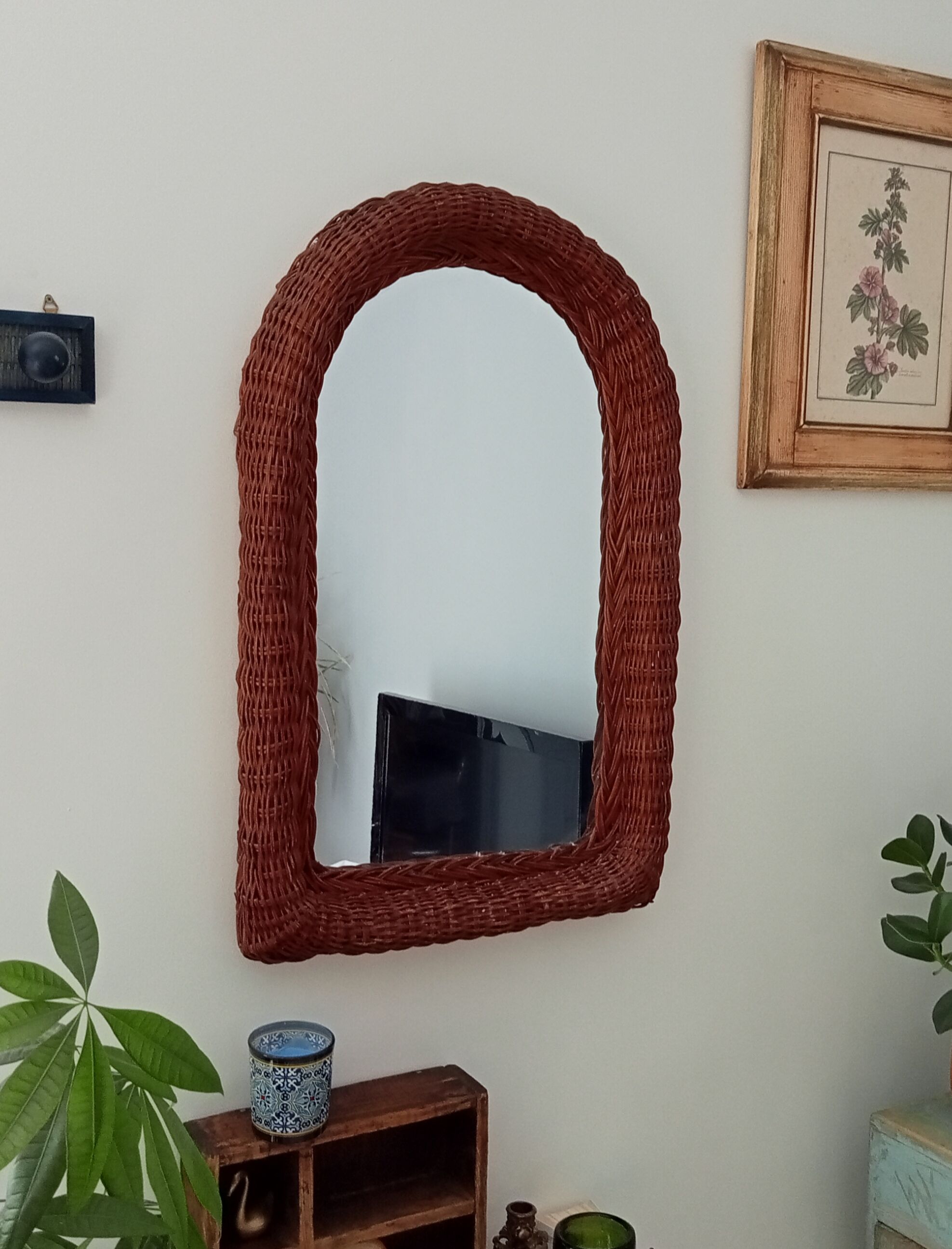 Vintage braided wicker mirror 72x47cm