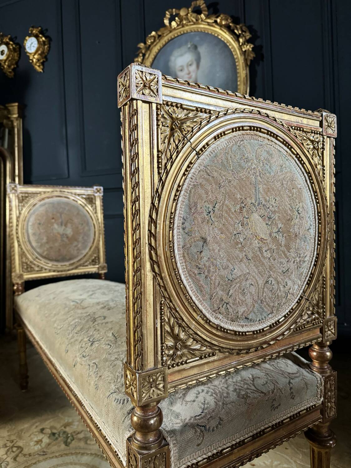 Important Napoleon III Period Bench in Gilded and Carved Wood in Louis XVI Style - 19th Century