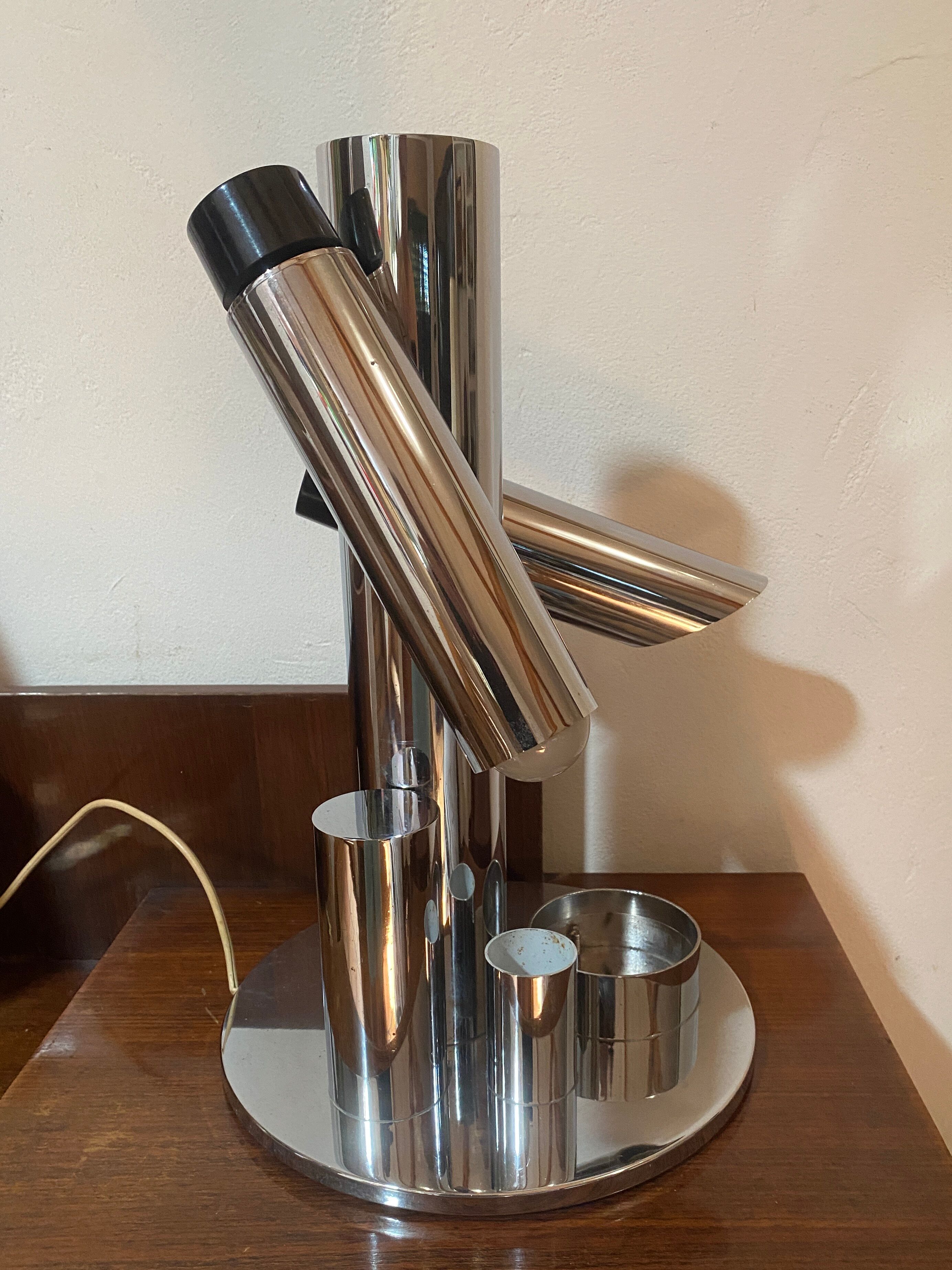 lamp fase model babylonia circa 70