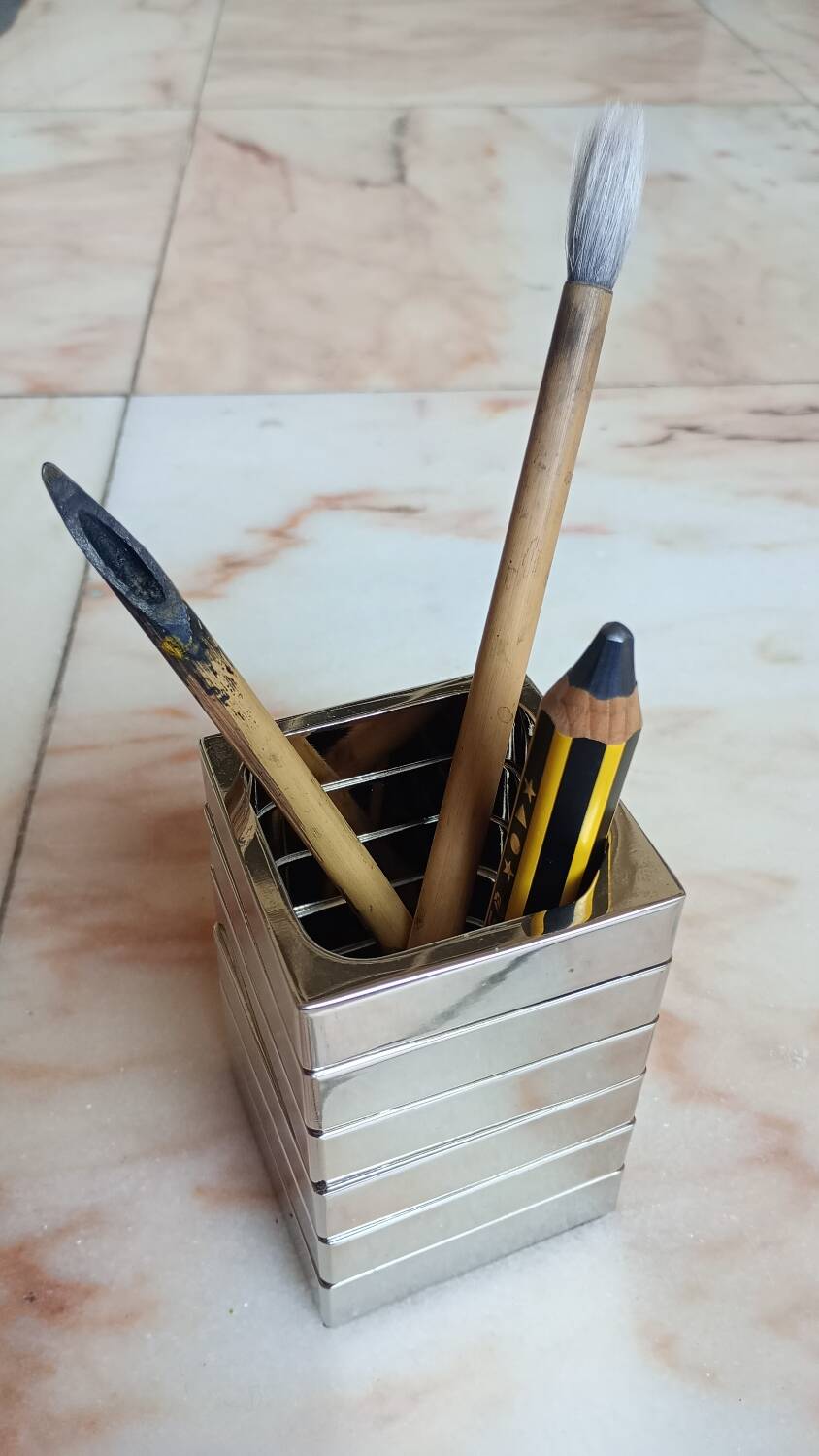 Porte crayons vide poche