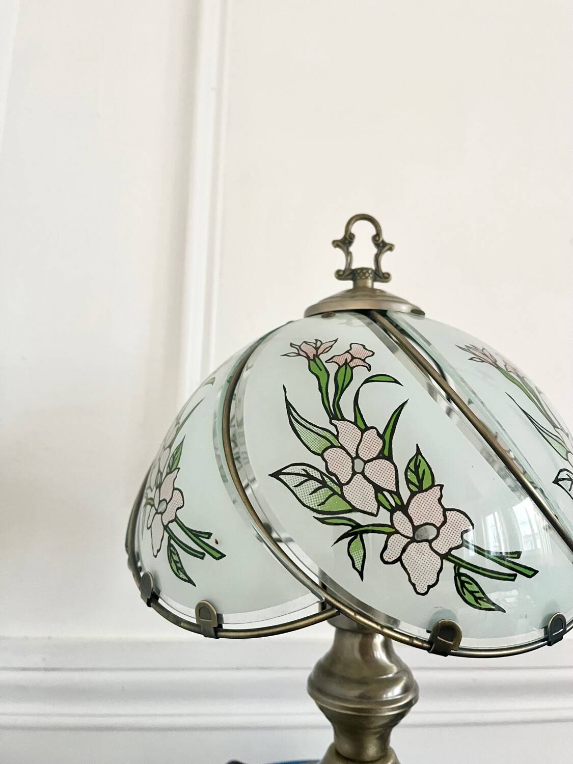 Vintage Tiffany style lamp