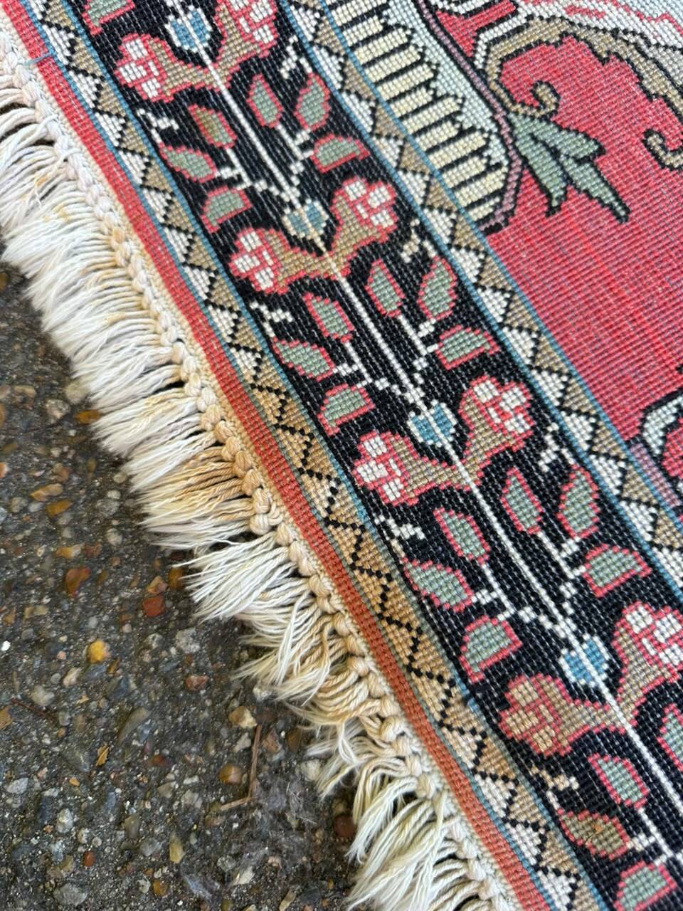 Turkish Persian Carpet Handwoven in Vegetable Silk (Bazaar 54 Istanbul) – 90x65 cm