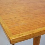 Table basse en teck Suède années 1970