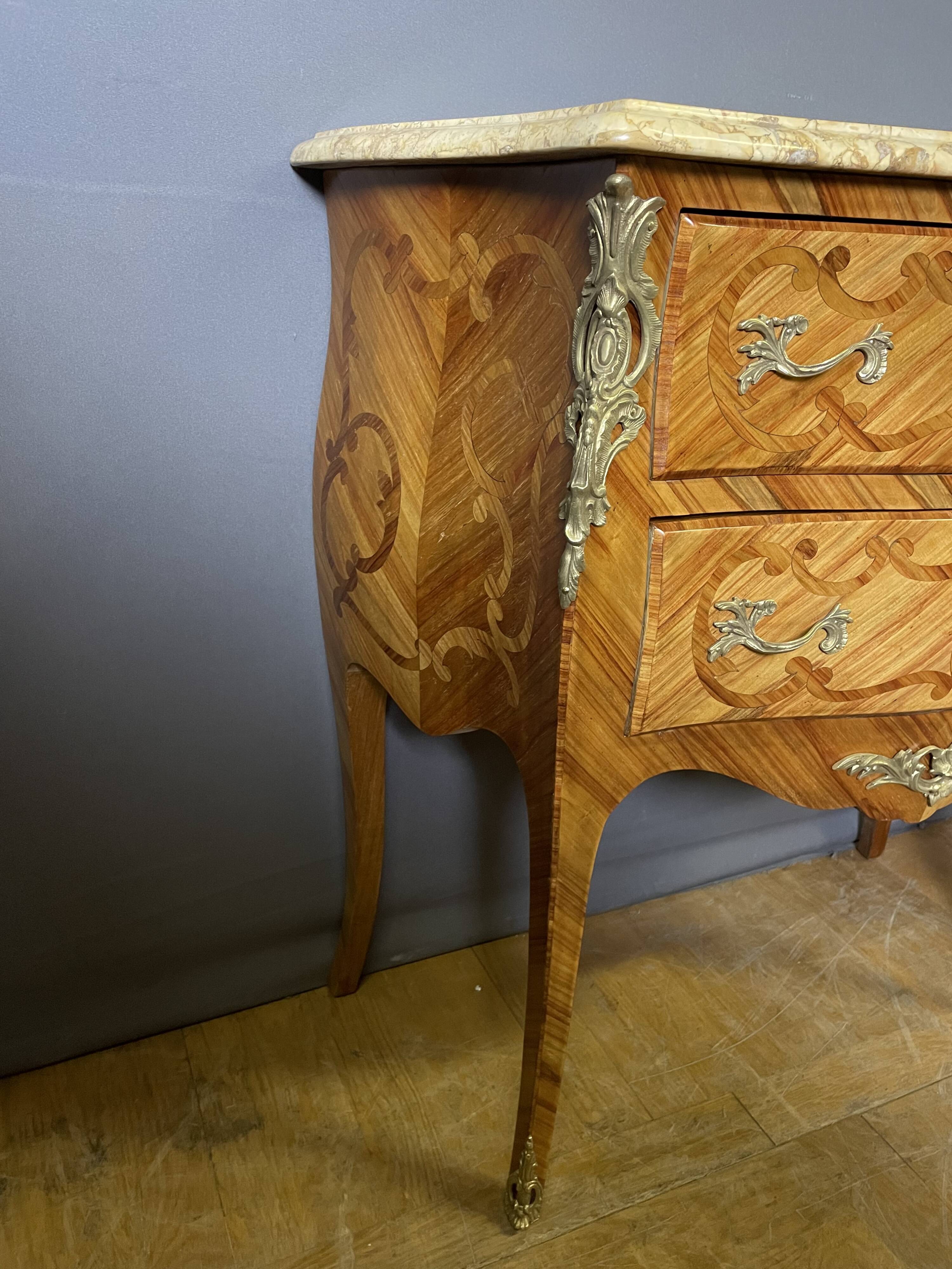 Louis XV Rosewood Jumping Commode