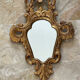 Miroir en bois doré style baroque Louis XIV, 39x67 cm