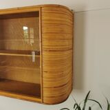 Rattan wall display case 60'