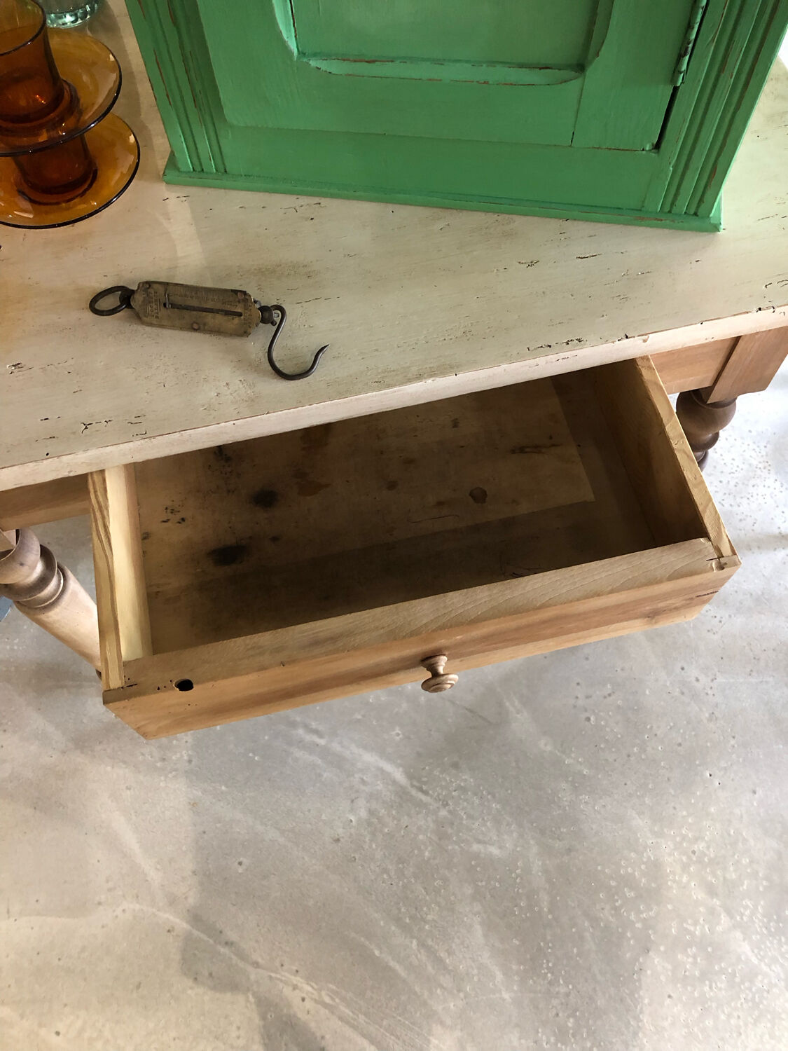 Table de toilette