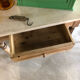 Table de toilette