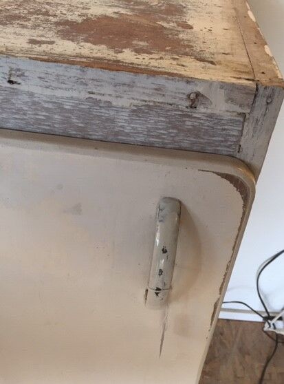 Furniture confectioner-style