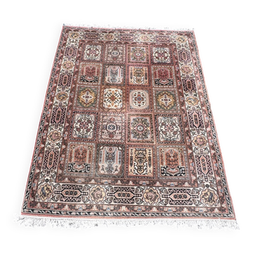 Large vintage Romanian wool carpet in Bakhtiari style