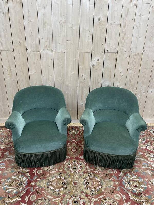 Pair of Napoleon III style green velvet toad armchairs