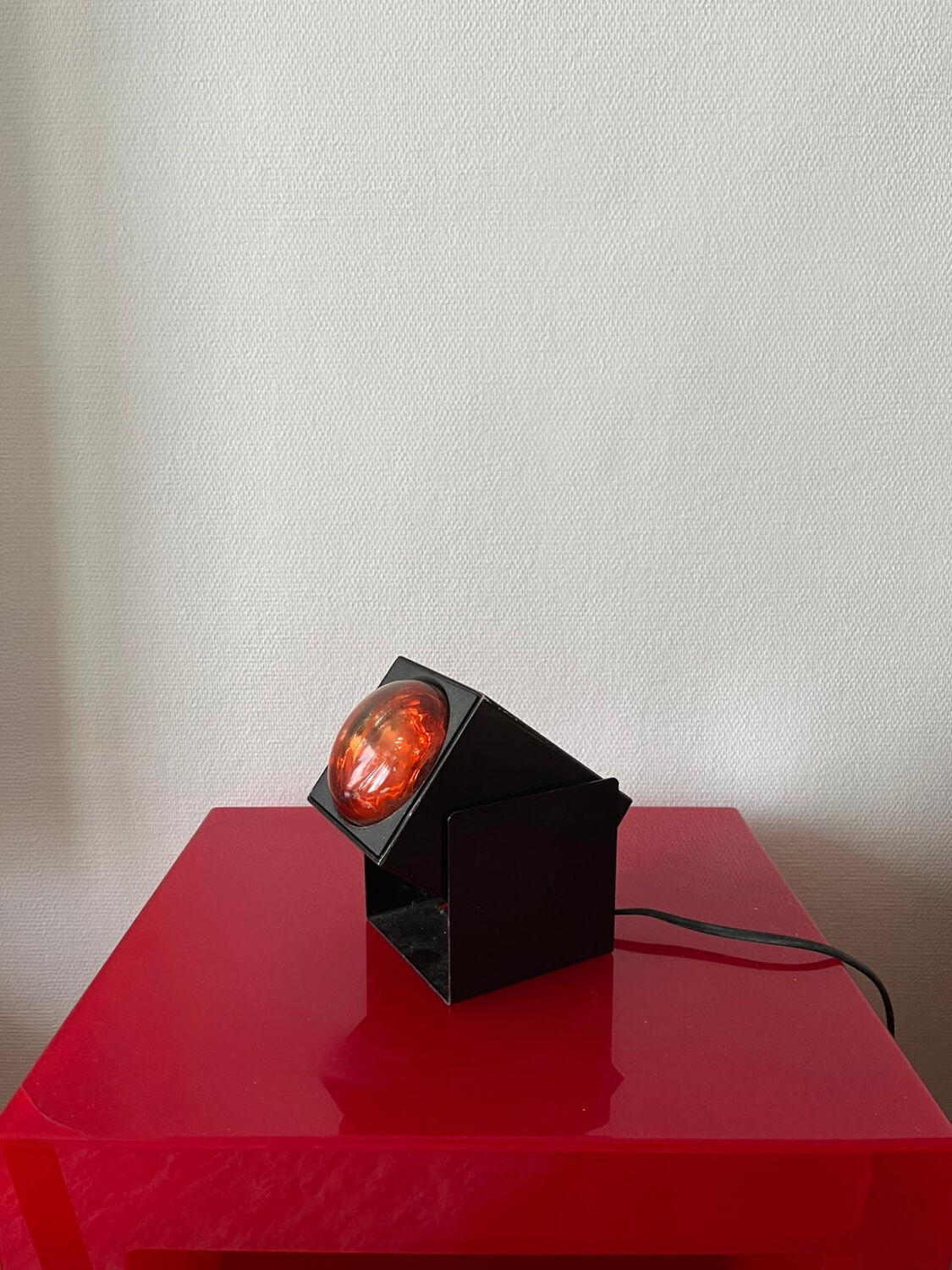 Vintage 70s cube lamp