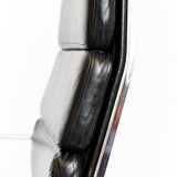 Charles & Ray Eames Softpad Executive Chair EA219 for Vitra