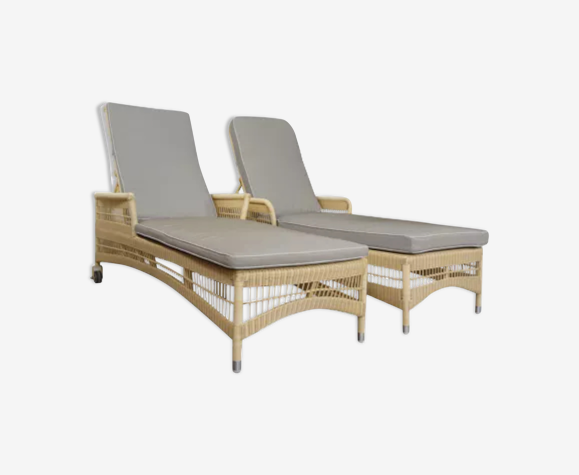 Paire de transats ou bains de soleil inclinable
