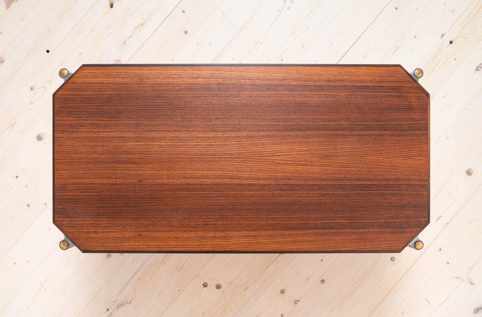 Italian coffee table, Italian design, 1970s