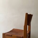 Chaise en bois d'orme et cuir camel Maison Regain, design France