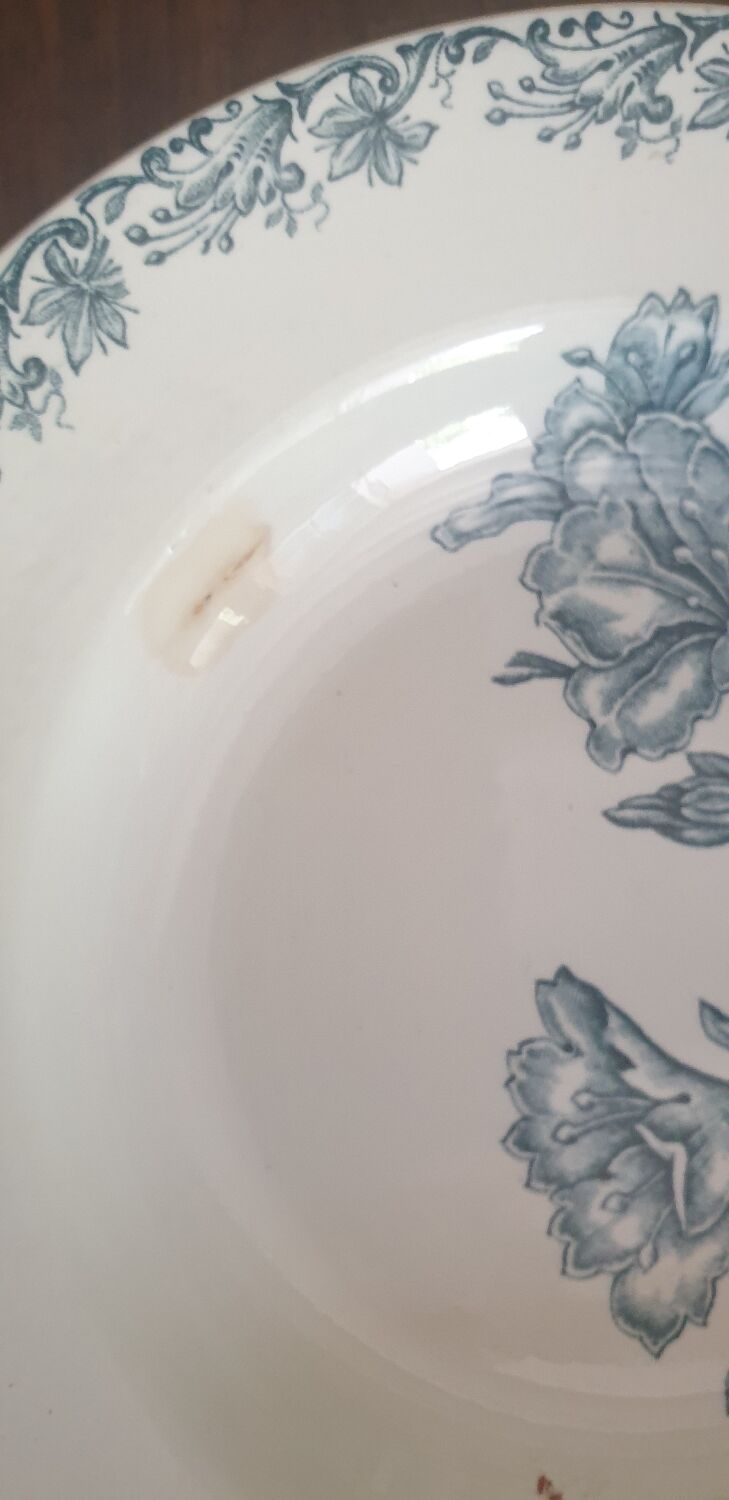 Four plates st Amand