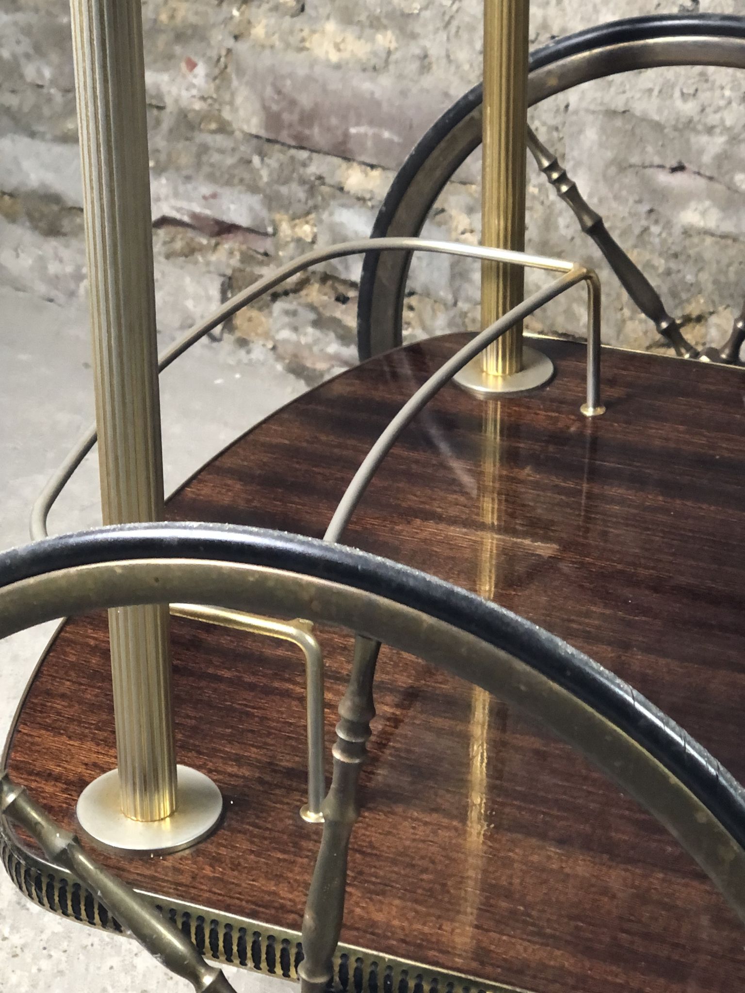 Vintage brass rolling table with 2 trays 70'S