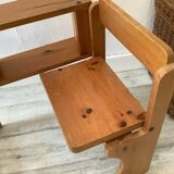 Foldable children's desk