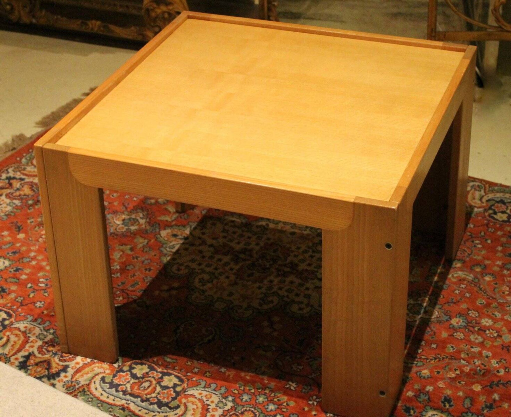 Mid-Century Modern Italian Square Light Wood Coffee Table by Piero Lissoni for Cassina, 1960s
