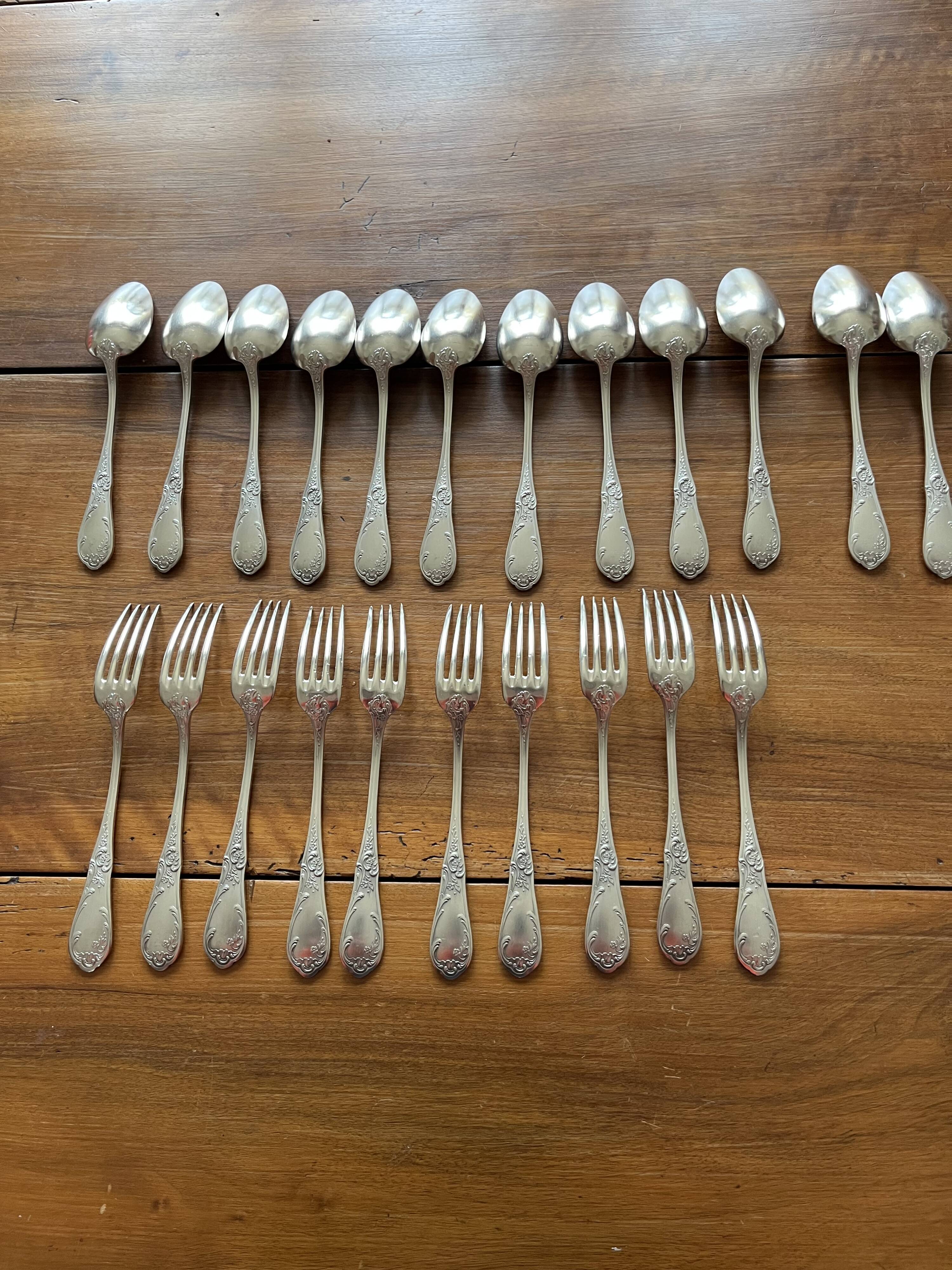10 antique silver plated metal dessert spoons and forks