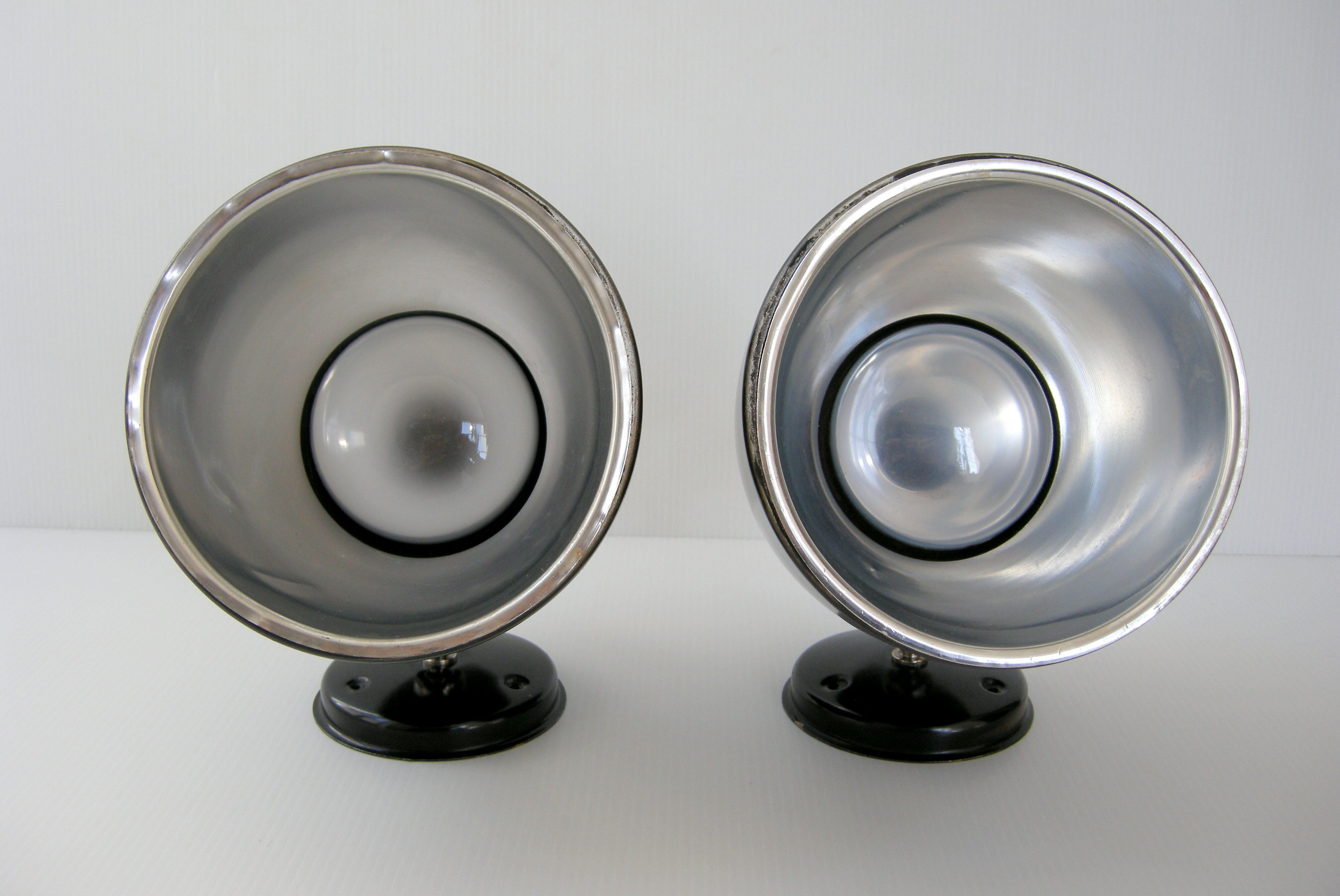 Pair of vintage 1950 adjustable spotlights