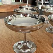 Set of 6 vintage ice cream or cocktail cups in shiny stainless steel.