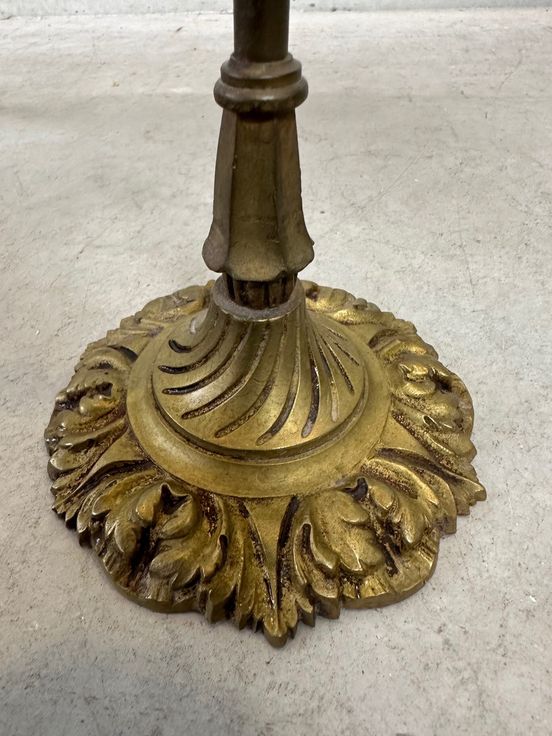 Art nouveau table lamp