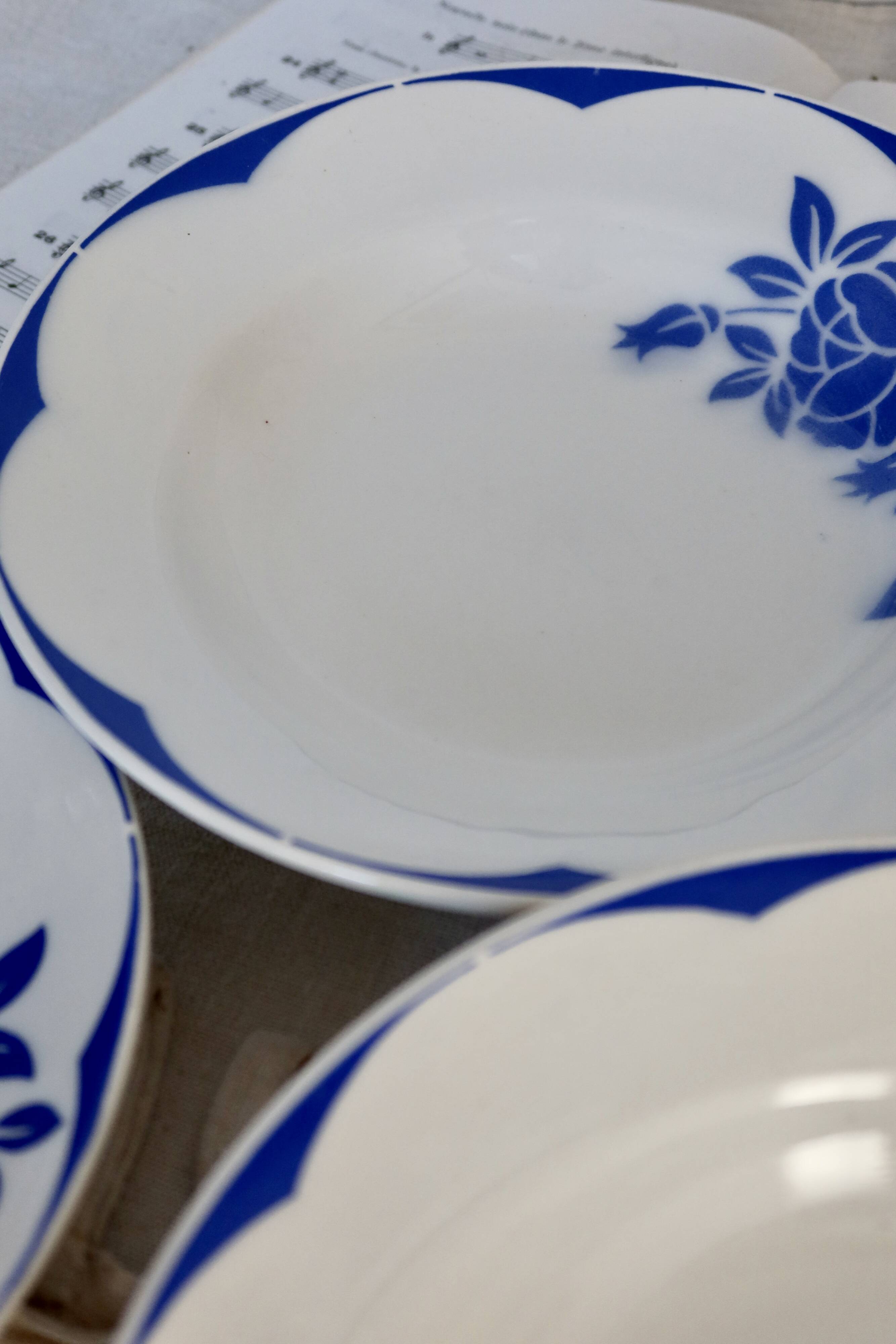 4 vintage Digoin Sarreguemines earthenware soup plates, Corsica model