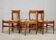 5 chaises en bois piètement fuselé circa 1975