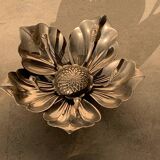 Silver metal flower with removable petals