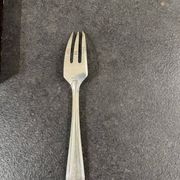 Set of 10 silver-plated dessert forks by François Frionnet.